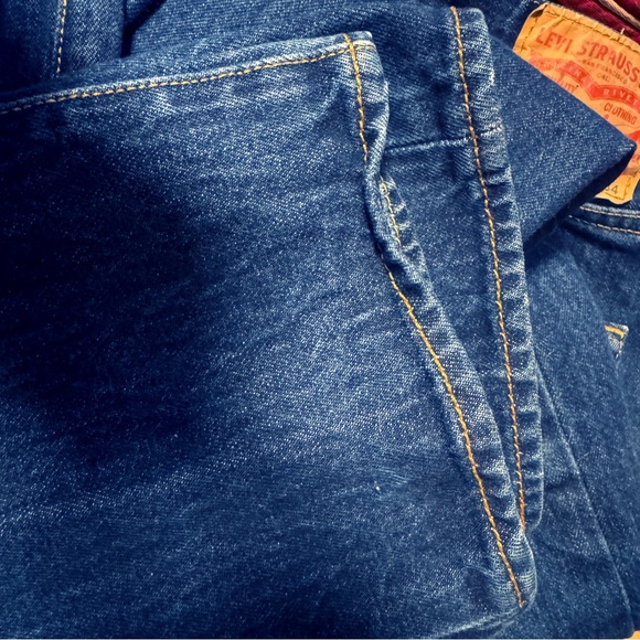 LEVI’S 501 Original Fit Blue Jeans Straight Leg Button Fly 5 Pocket Size 33 x 34 - Picture 7 of 11
